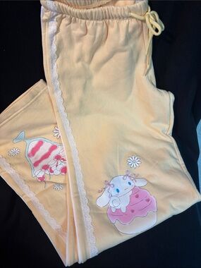 Sanrio Cinnamonroll Wide Leg Pants with Lace detail